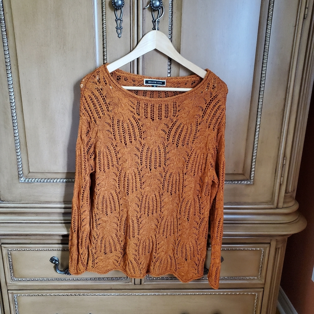 Women top